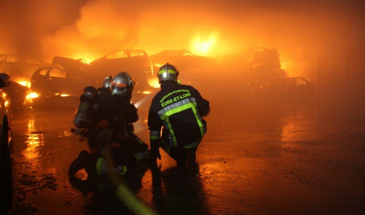 Incendie - Casse automobile - Barpi - Aria n°41762 -Crédit : Sdis28